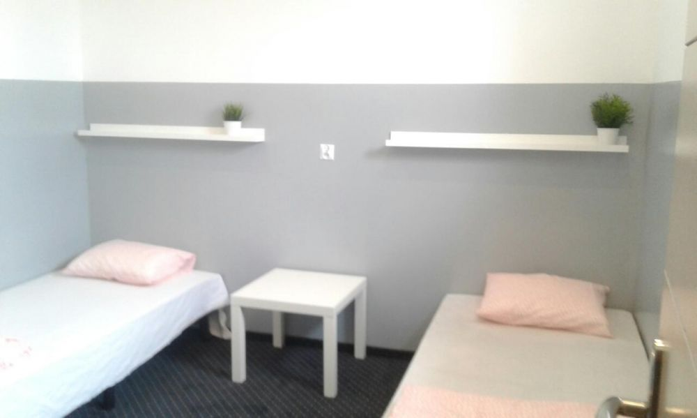 Tanie Noclegi pracownicze MARCEL centrum 3