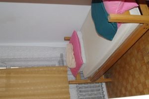 Łódź Górna cztery oddzielne mieszkania – kwatery pracownicze dla (dużej) firmy.